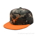 Cappelli Snapback con logo ricamato a pecora